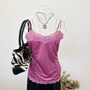Gorgeous vintage Y2K shiny purple/ pink lingerie slip top lace cami 🌸